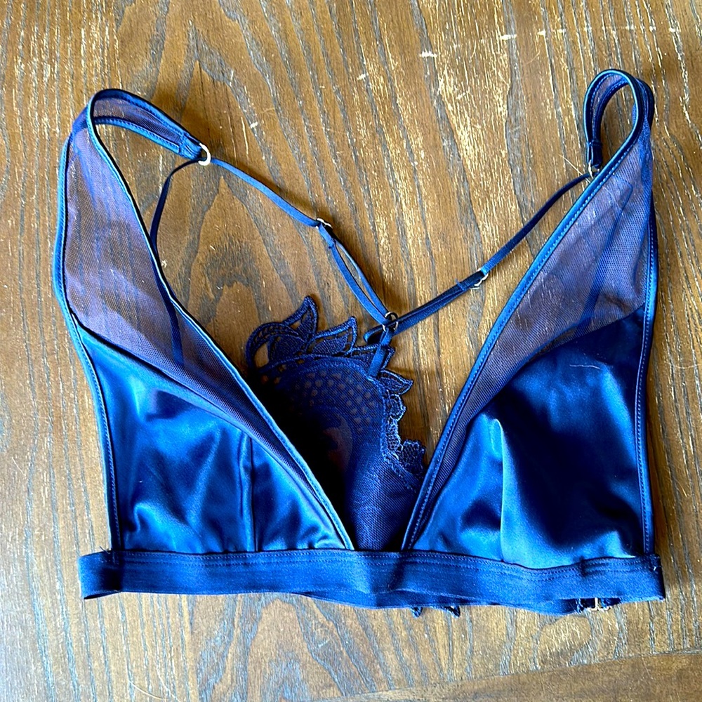 Victoria’s Secret Dragon Bralette